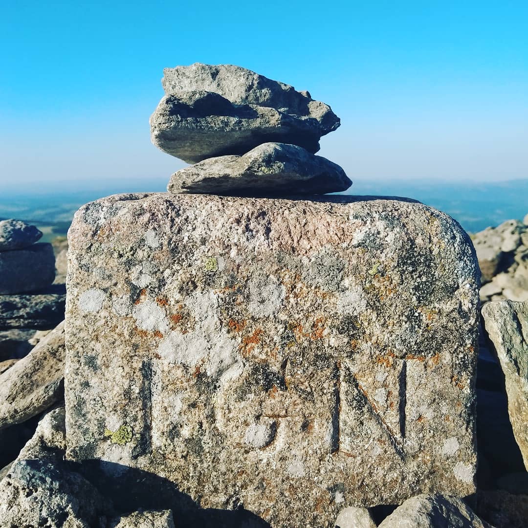 Point géodésique au Mézenc