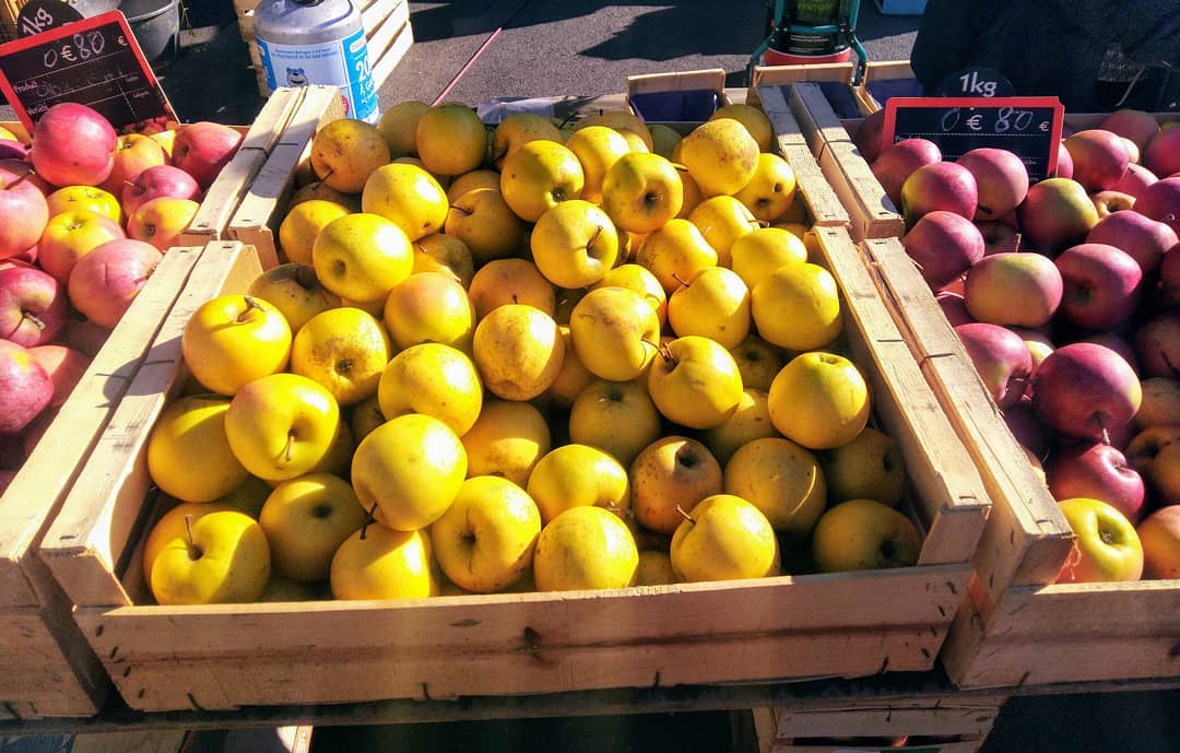 Couleurs de pommes au marché d&rsquo;Annonay